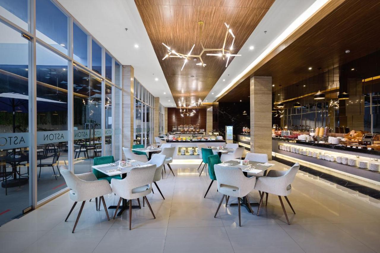Aston & Conference Center Hotel 3*