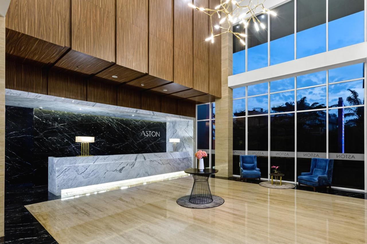 Aston & Conference Center